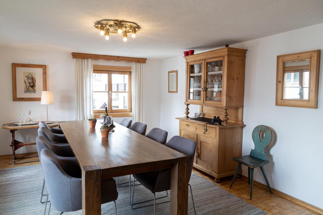 Haus Richard Falch - Inklusive Kostenloser Premium-Sommerkarte Sankt Anton am Arlberg Kültér fotó